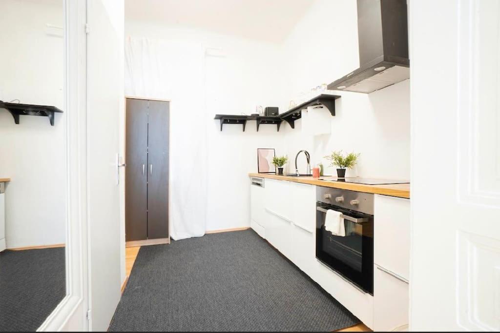 Cozy Flat - 10Min To City Center ! Вена Экстерьер фото